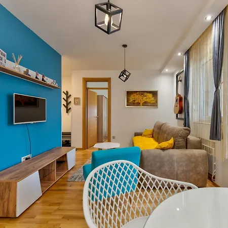 Viktor & Matej Lejlighed